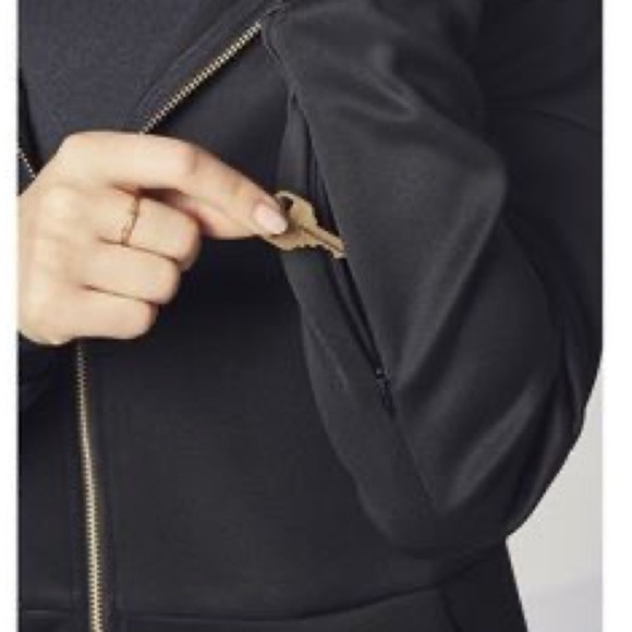 Fabletics Tunic Length Livia Jacket - NWT - Picture 6 of 12